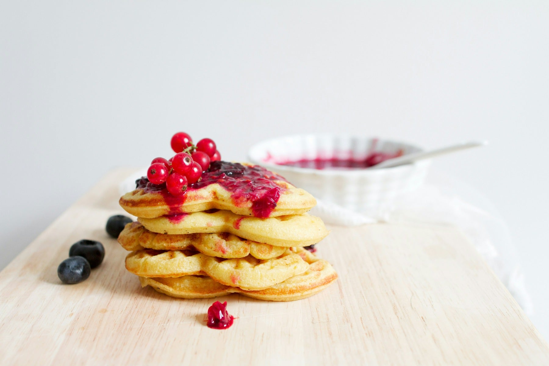Gesunde Pfannkuchen mit Beeren